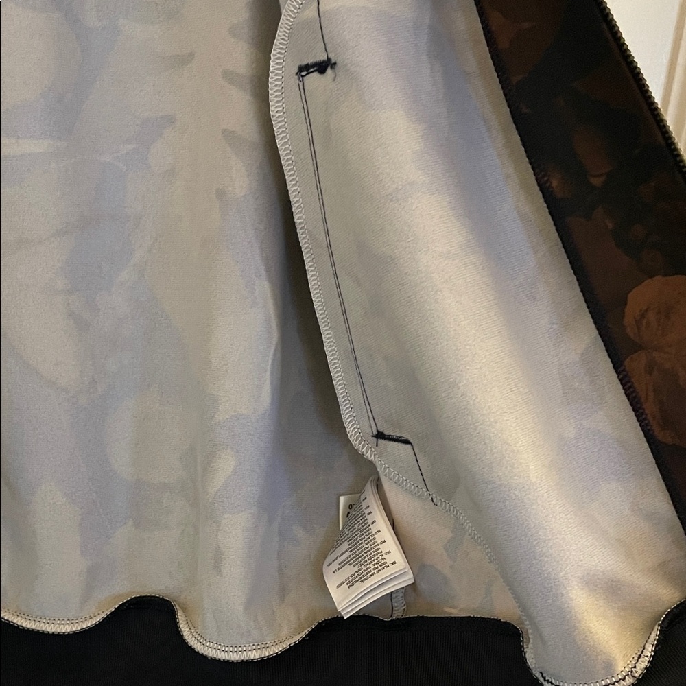 Adidas Brown Leaf Print Jacket - image 7